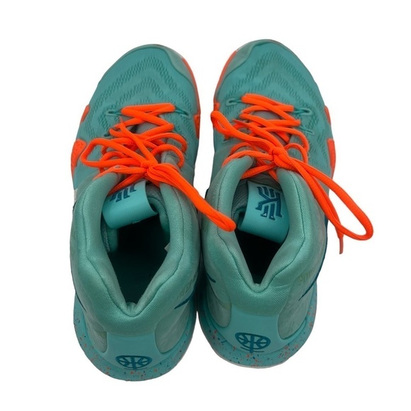 Nike Light Aqua Kyrie 4 Power Is Female Basketball Shoes Size 9 Men's - Picture 4 of 8